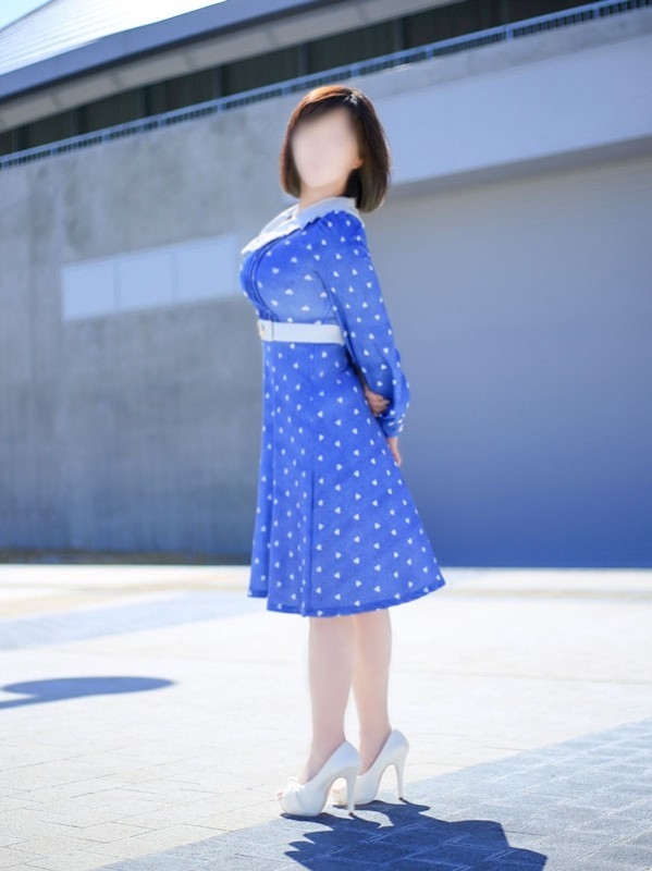 石野真帆