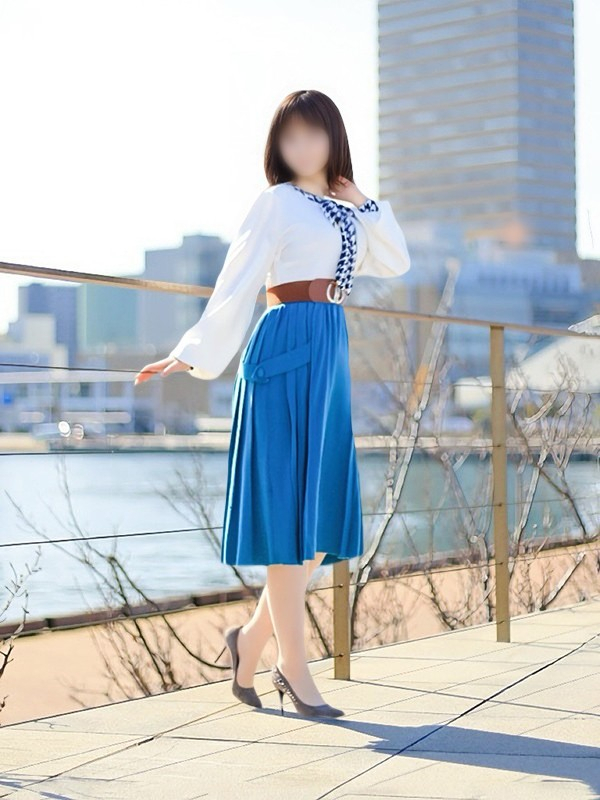綾野 りこ