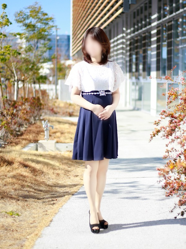 夏目ちひろ