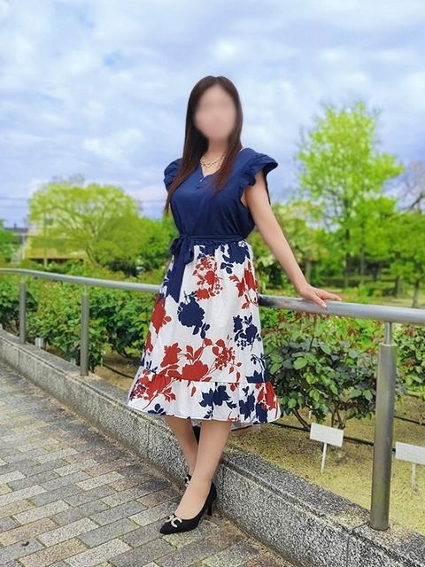成海ことね
