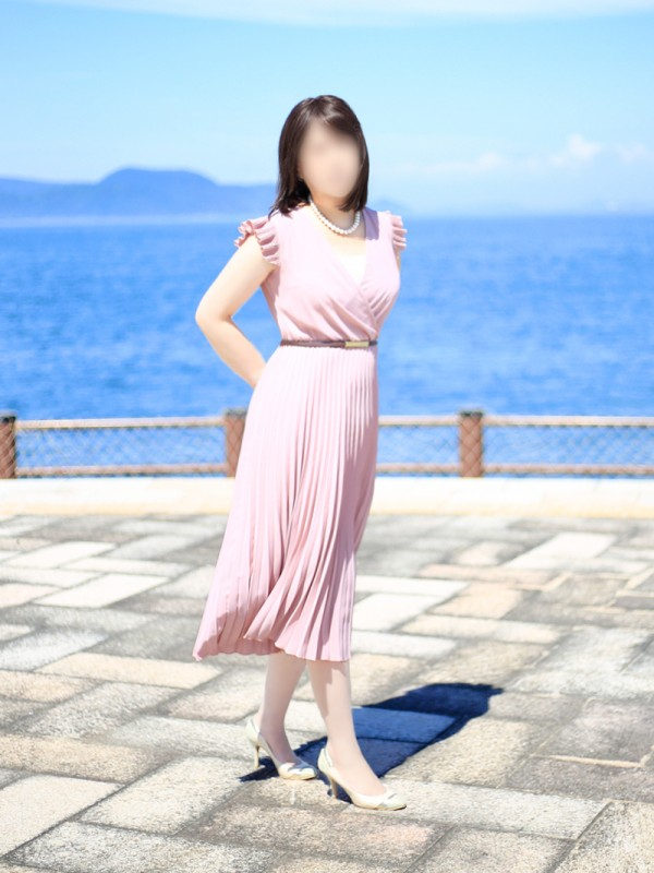 愛内もも