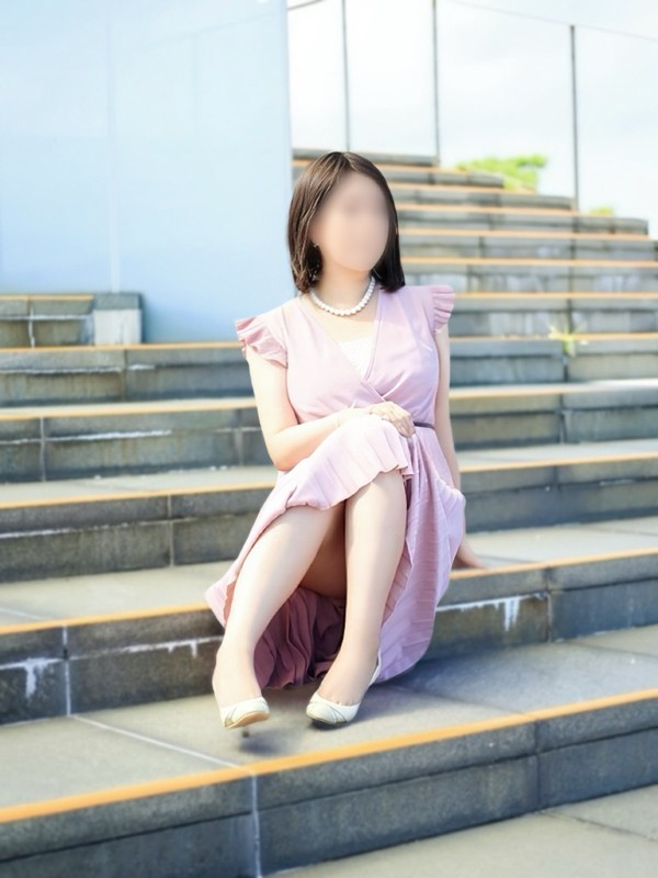 愛内もも