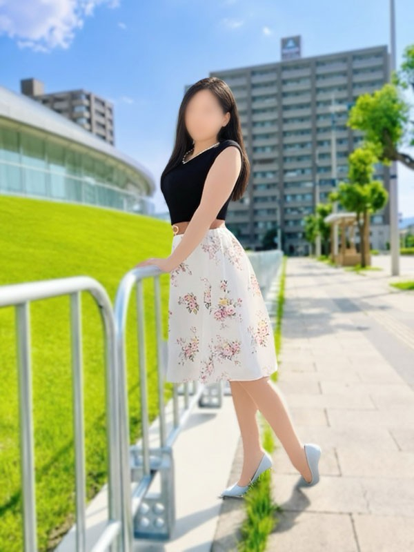 上条 あゆみ