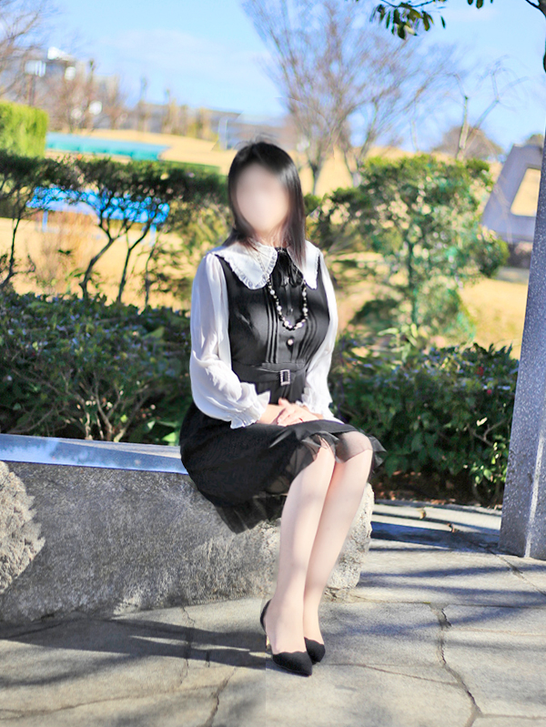 愛内もも