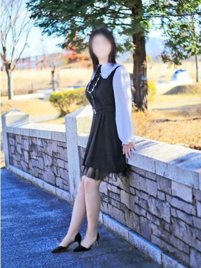 愛内もも
