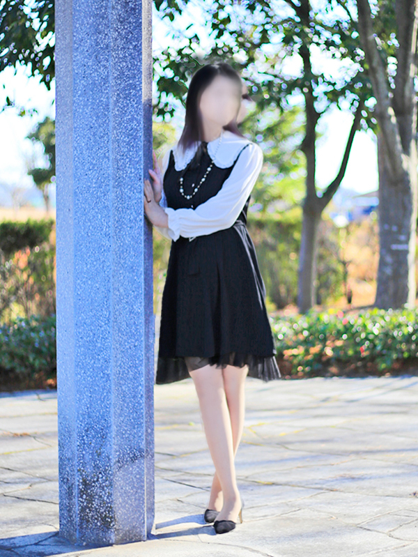 愛内もも