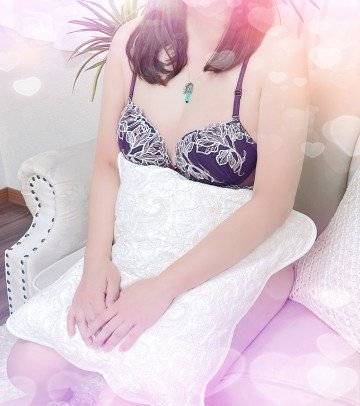 鈴原ゆずな