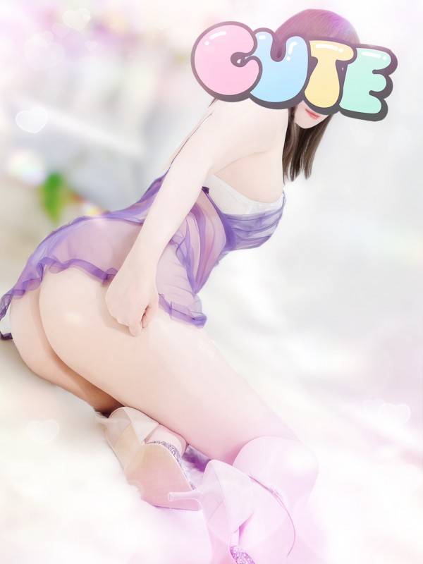 鈴原ゆずな
