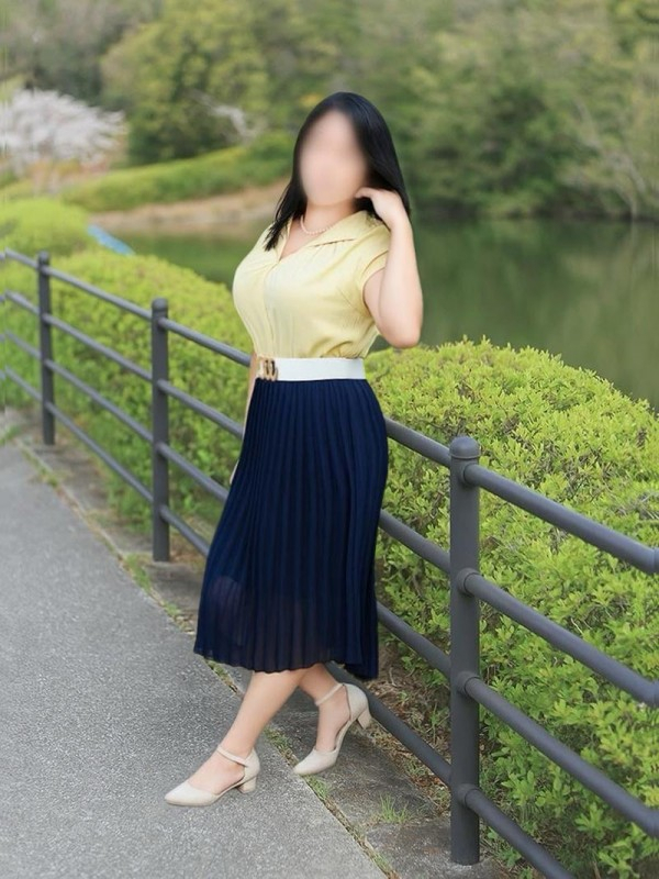 大崎 あおい