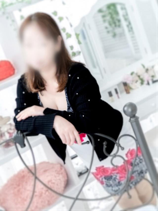 美貴(みき)（高知デリヘル倶楽部 人妻熟女専門店）