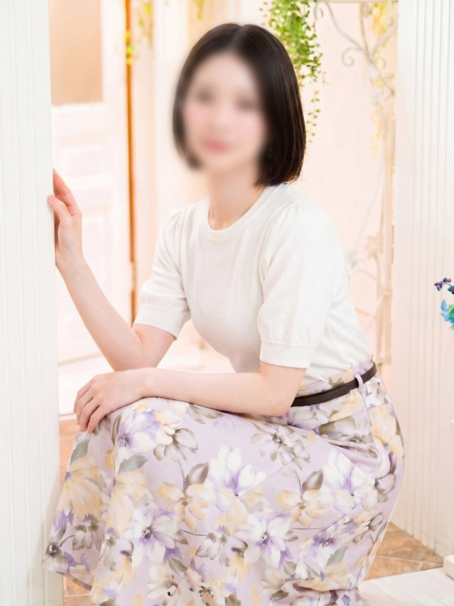 潤(じゅん)(高知デリヘル倶楽部 人妻熟女専門店)