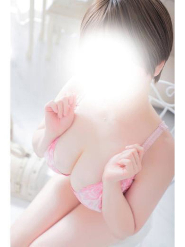 莉々(りり)(高知デリヘル倶楽部 人妻熟女専門店)