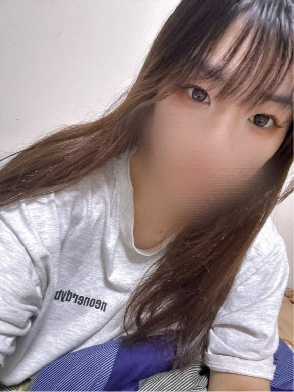 出勤してます