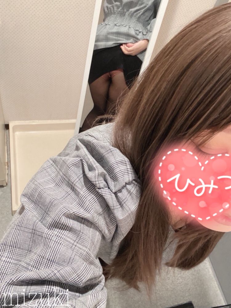 体験　みずきちゃん👩　キレ可愛い　極１００㌢Ｈカップ爆乳　エロエロさMAX👩