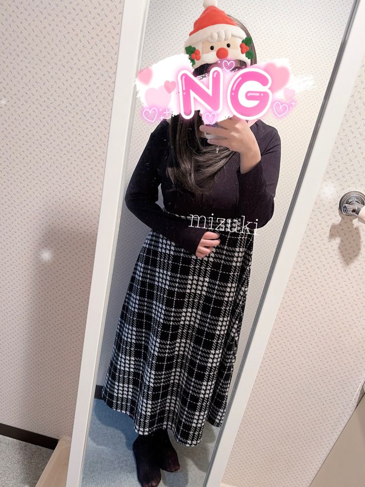 体験　みずきちゃん👩　キレ可愛い　極１００㌢Ｈカップ爆乳　エロエロさMAX👩