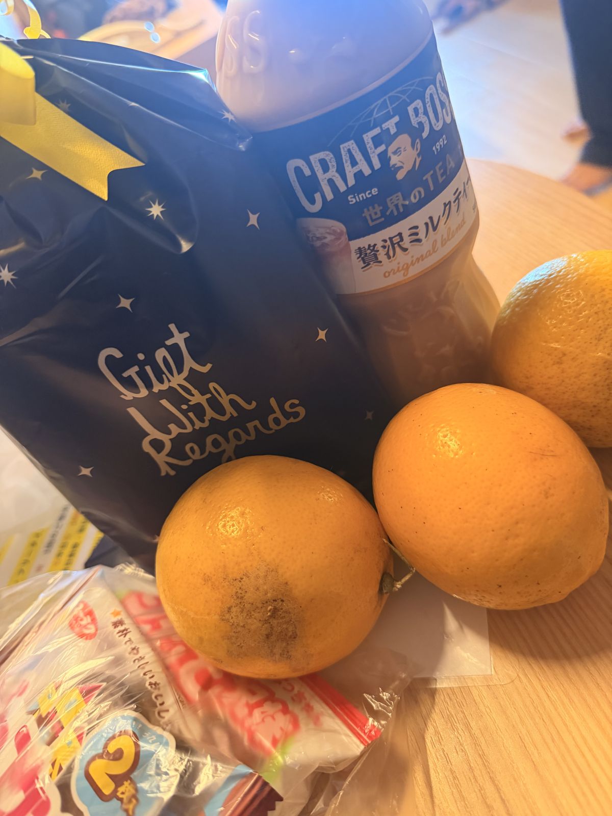 体験　ちなつ　キレ可愛いエロ人妻が即尺からお掃除フェラで最後の一滴💧まで🥰