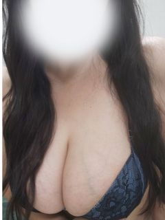 体験　あずみ　ドMで巨乳でど変態　全身リップで隅々まで👅