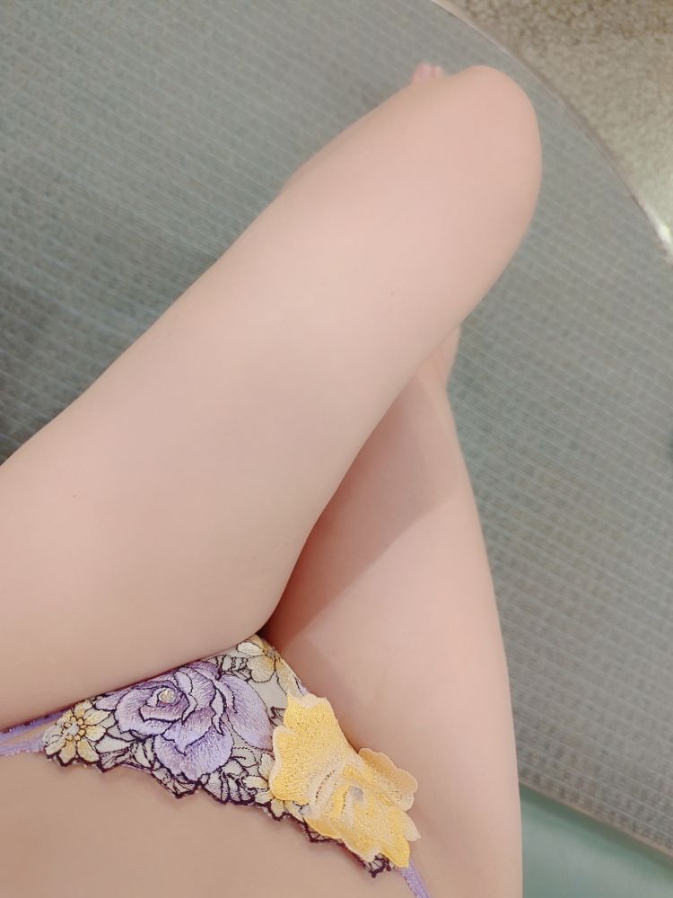 濃厚なキスにビンビンッ💟