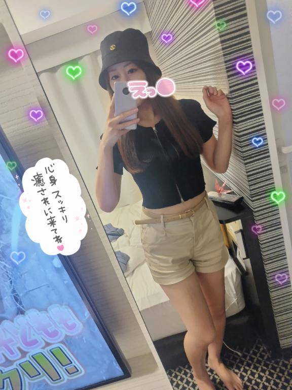 とある日の私服さん👚