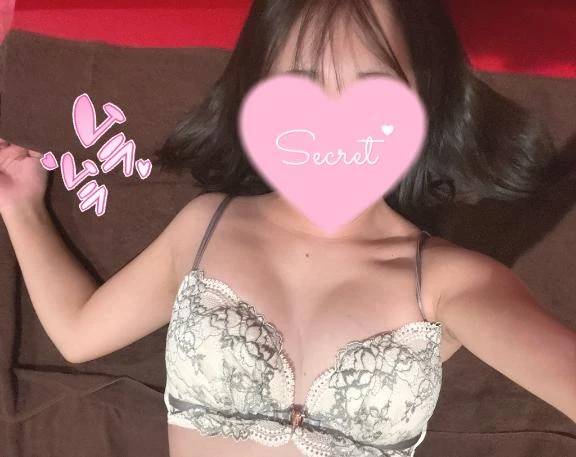 わたしのことだけ見ててください♡