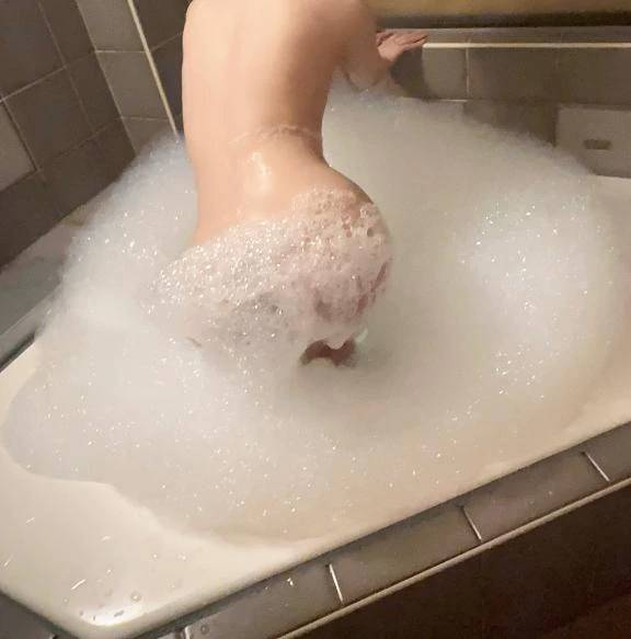 後ろから、、、、、🤫㊙️