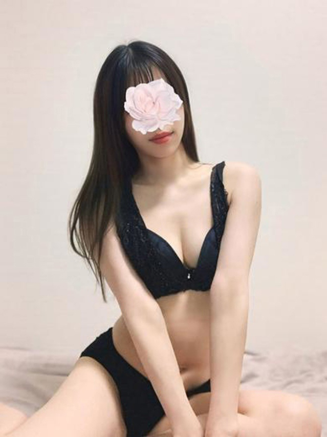 八乙女　かんな（ル・プレジール）