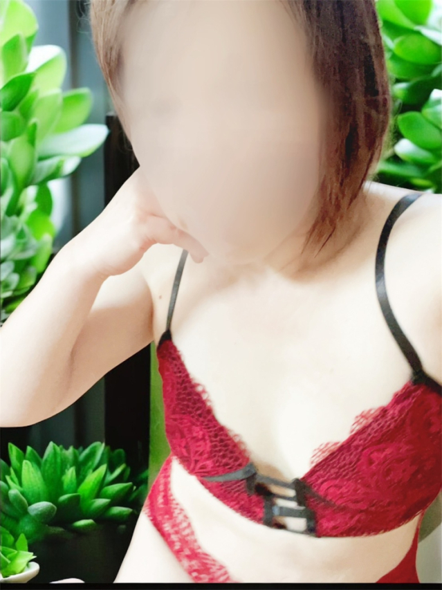 もね★色白熟女さん（Club レオ（大洲））