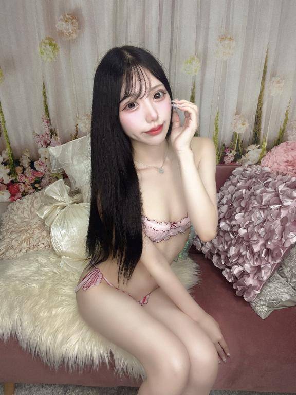 わたしとどんな秘密のことしたいのー？?