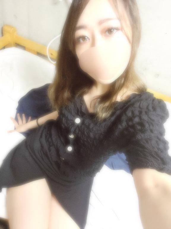 しゅな☆イチャイチャ魔性っ子☆(ラブチャンス)