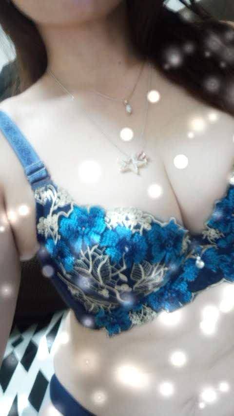 出勤してます