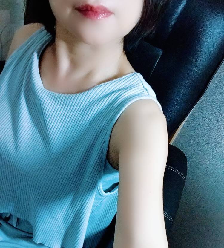 腕、出してみました