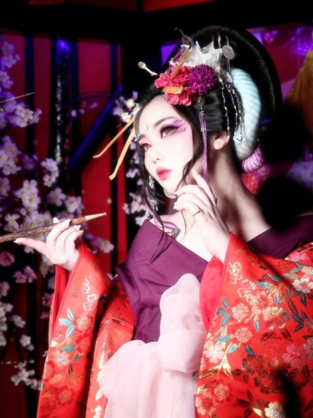 遊佐　かんな（マダムの虎）