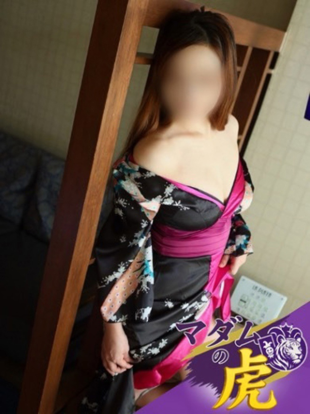 葉月 モカ(マダムの虎)