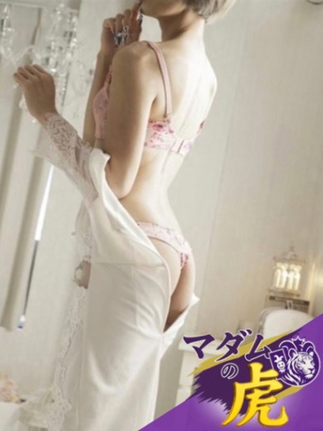 愛月りり(マダムの虎)