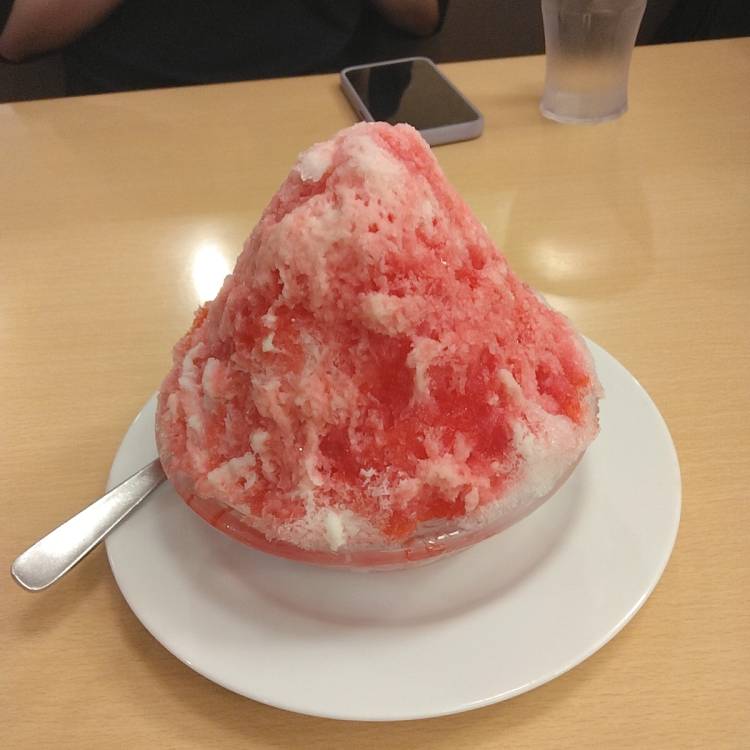 秋なのに