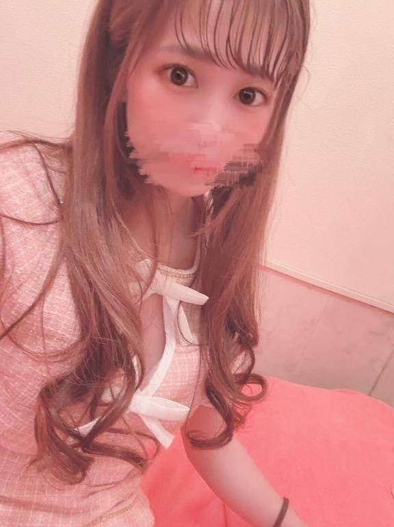 《 こんばんは 》