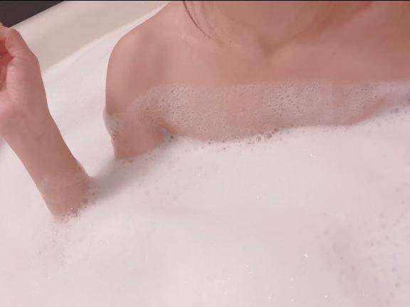 《 明日から 》