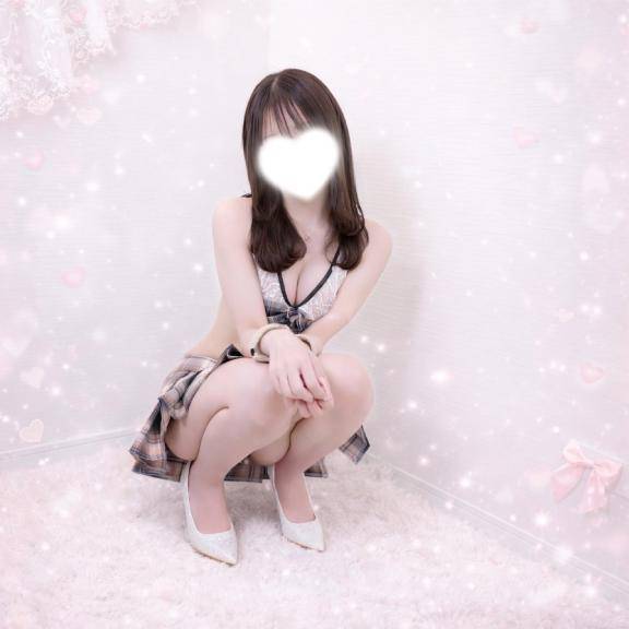 ??吸い付く色白もちもちボディー??