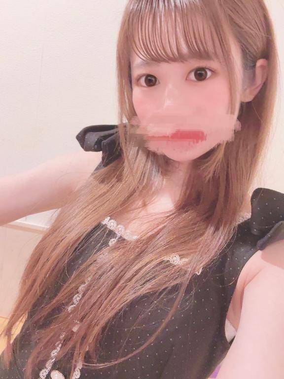 《 指名料不要 》