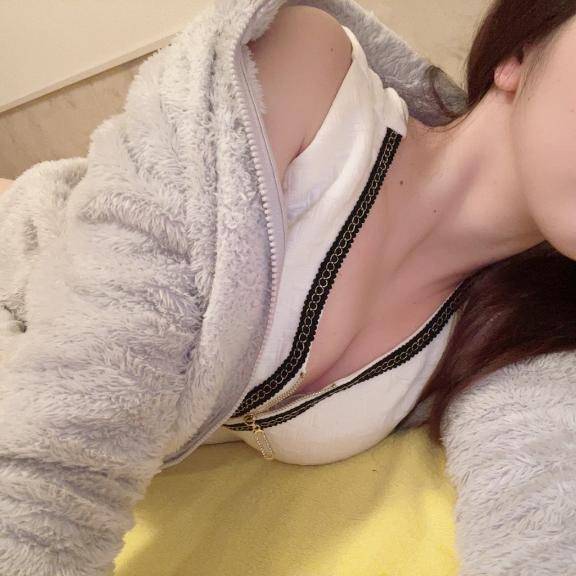 朝から?