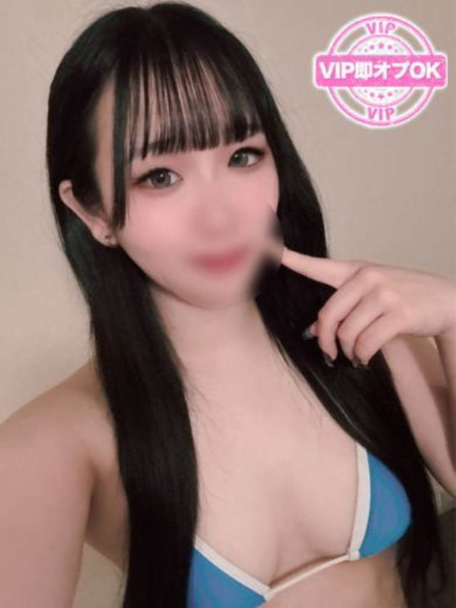 みりな（メイクアップ）
