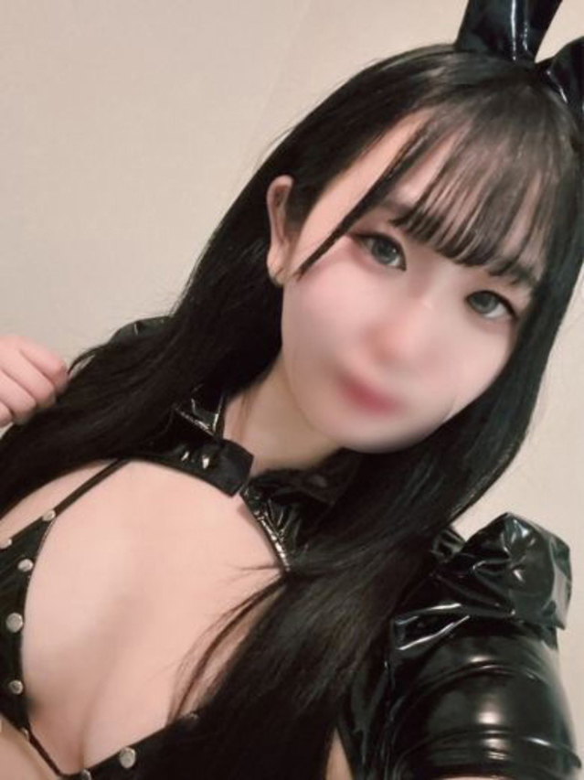 みりな（メイクアップ）