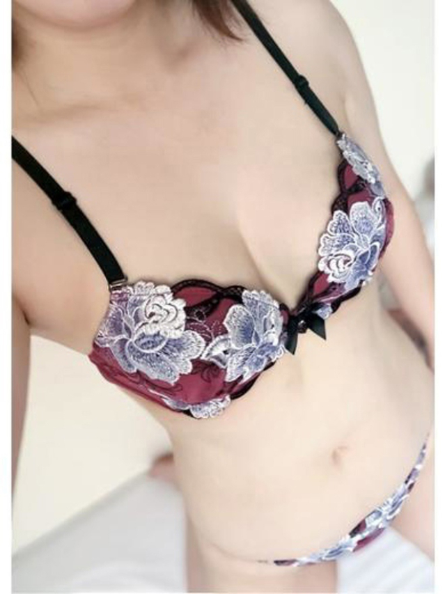 みつ(メイクアップ)