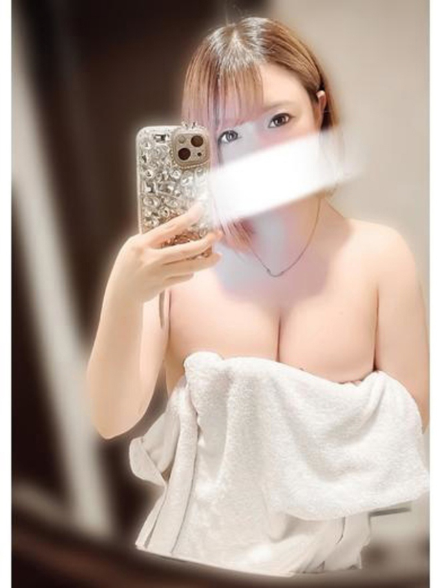 まりな(メイクアップ)