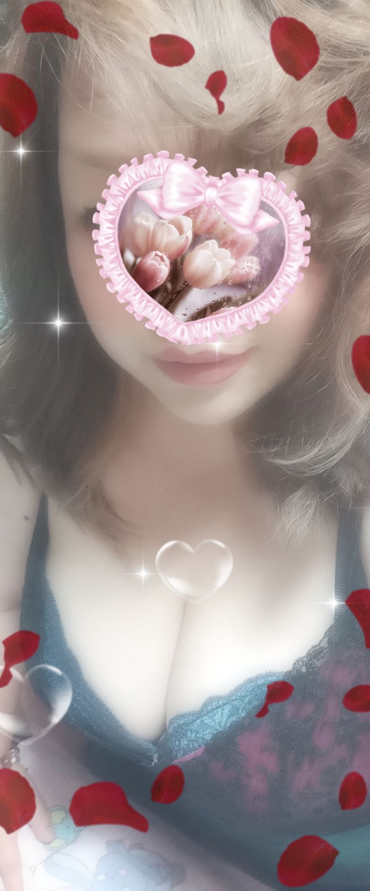 ただいま★プニプニ爆乳『 杏ちゃん』(ママにおまかせ「マニアック専科」)