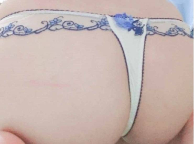 ★魅力満点の可愛い色白爆乳お姉さん『 まゆちゃん 』（ママにおまかせ「マニアック専科」）