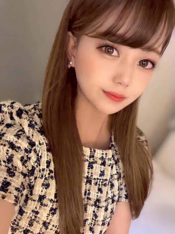 立華れいな