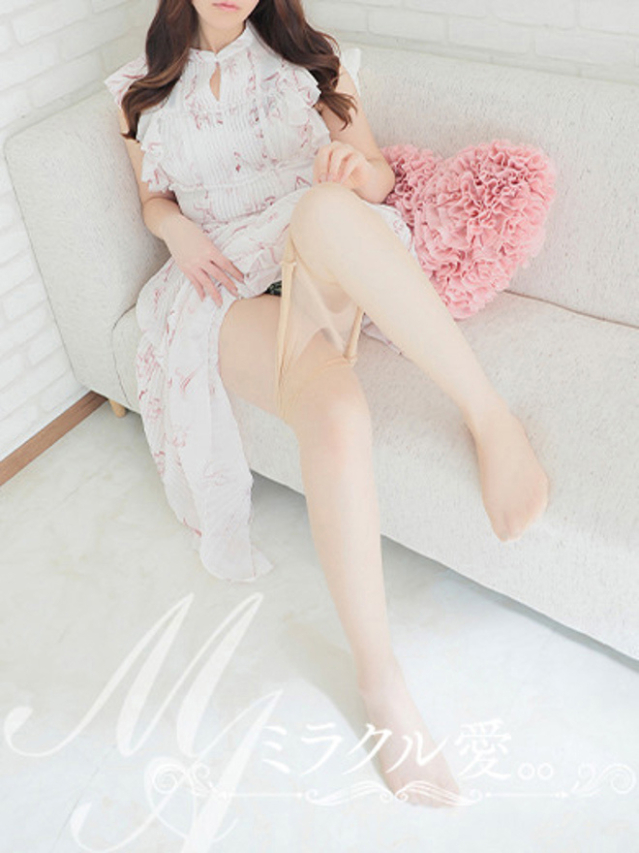 なな【PREMIUM】(ミラクル愛。。)