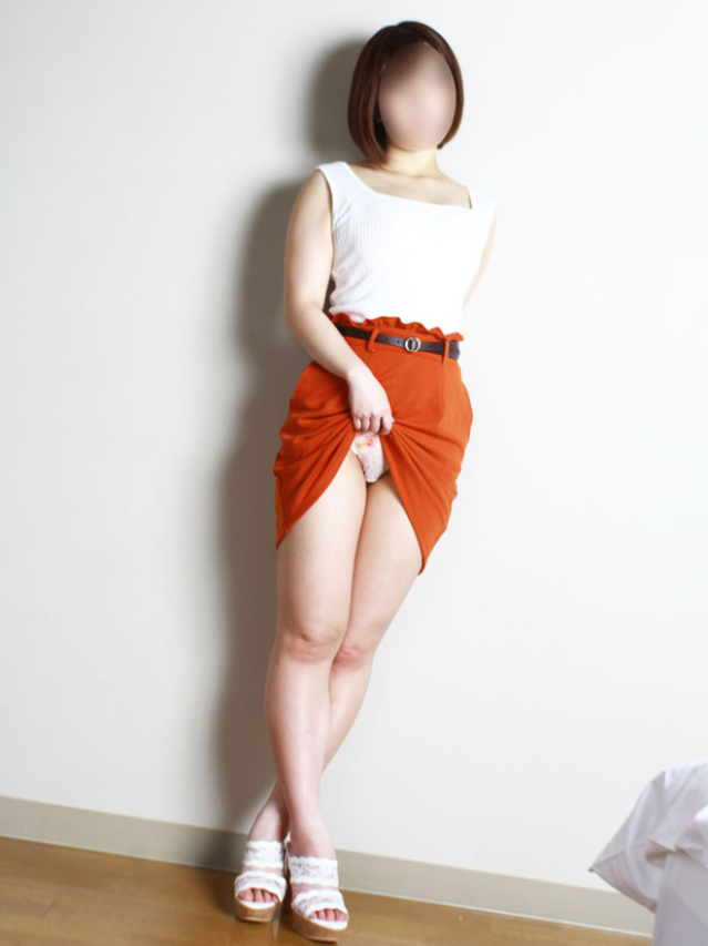 岩井 志織（人妻専門店　みだれた密会（西条・今治））