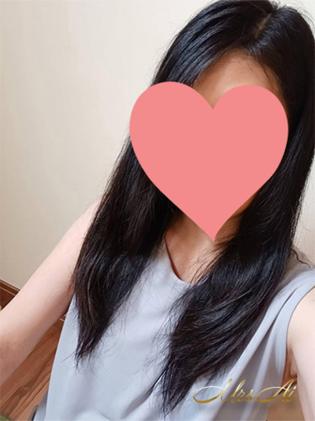 ちなつ（ミセス愛。）